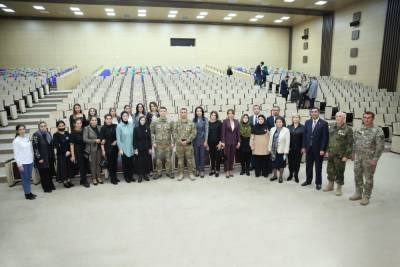 В Бакинской высшей школе нефти торжественно отметили День Победы (ФОТО)