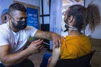Коронавирус в Израиле: всего полтысячи новых пациентов
