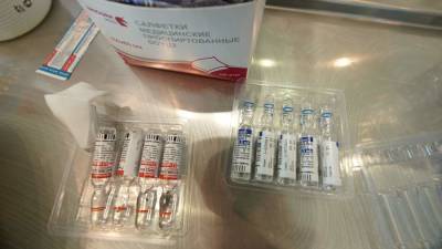 Полную вакцинацию от коронавируса в Москве прошло 5,4 млн человек