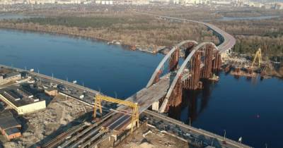 Кличко уволил своего заместителя из-за недостроенного Подольского моста