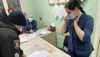На Украине родственники больных штурмуют больницы, в которых остался кислород