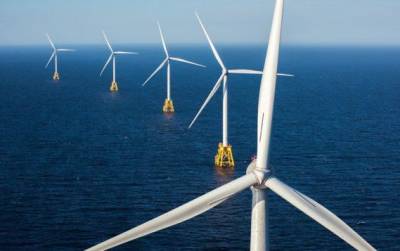 Министр энергетики Литвы обещает, что ветряные установки в море не будут видны с берега (СМИ)