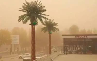 В Ташкенте бушевала мощная песчаная буря
