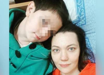 Журналистка из Дагестана с сыном погибла в ДТП в Калмыкии, осталась сиротой дочь