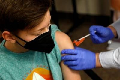 В Нью-Йорке детям заплатят по $100 за вакцинацию от коронавируса