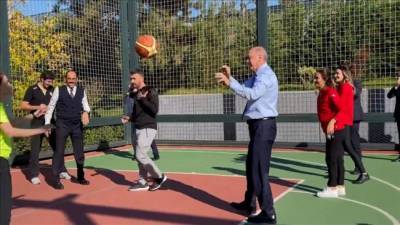 Эрдоган вновь прибег к баскетболу, ответив «дезинформаторам» с игровой площадки