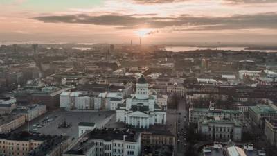Виталий Милонов поговорил с финскими политиками о миграционном кризисе на границе Белоруссии