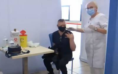 Третья доза вакцины от коронавируса: глава Миздрава сообщил украинцам важные детали, когда начнут колоть
