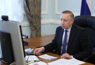 Беглов подписал постановление о подарке в 25 тысяч долгожителям Петербурга