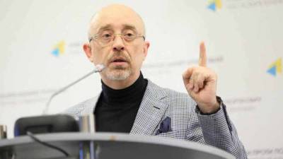 «США дали сигнал»: Киев будет искать «новые форматы» для урегулирования конфликта в Донбассе