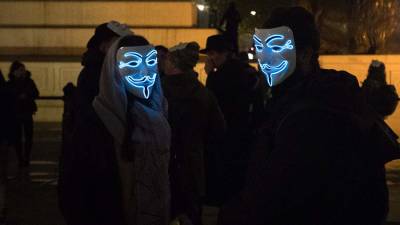 Движение Anonymous провело ежегодную акцию протеста в Лондоне