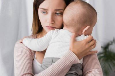Почему возникает комплекс материнской вины и как от него избавиться?