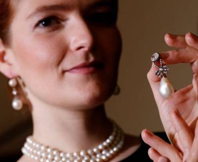 На аукционе Christie’s будут проданы бриллианты Марии-Антуанетты. ФОТО - enovosty.com - Франция - Люксембург