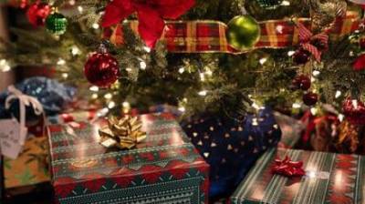 Россиянам посоветовали купить новогодние подарки заранее из-за скачка цен