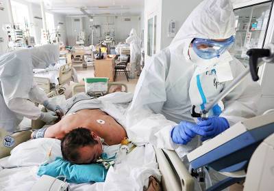 В России за сутки впервые выявили более 41 тысячи заболевших коронавирусом