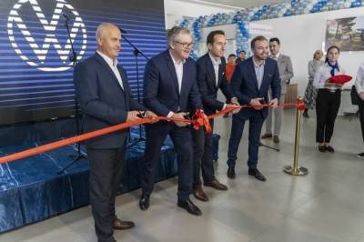 В Самарканде открылся новый дилерский центр Volkswagen и Škoda
