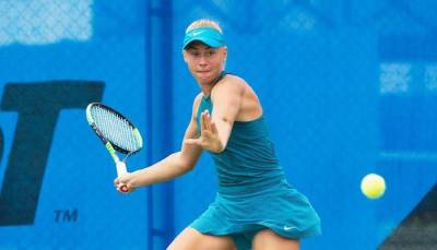 Лопатецкая не смогла пробиться в финал турнира ITF в Эстонии