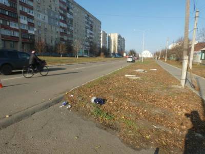 На Луганщине женщина на ВАЗ сбила пенсионера: полиция ищет свидетелей