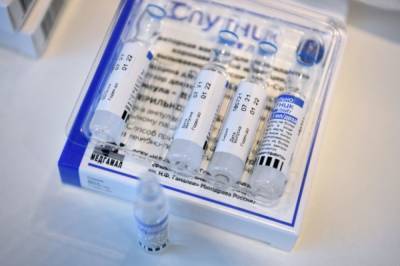Минздрав: регионы получат дополнительные партии вакцины «Спутник Лайт»