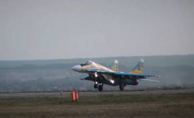 На Украине отремонтируют самолёт МиГ-29УБ за 2,4 миллиона долларов