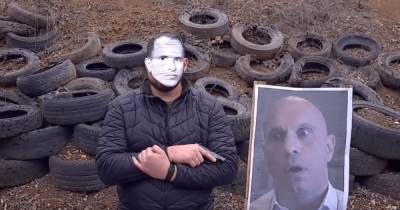 Активисты "Фрайкора" в масках Бандеры обратились к Киве и расстреляли его портрет (видео)