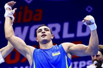 Украинец Захареев стал чемпионом мира по боксу, одолев в финале россиянина
