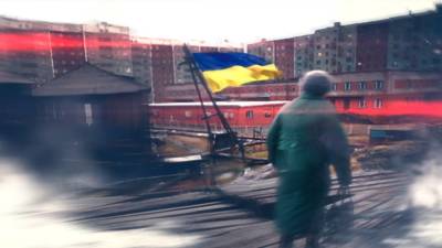 Политолог Лазарев указал на неспособность Украины быть независимой от других стран
