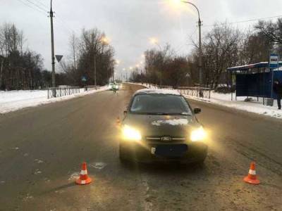 В Первомайском районе Новосибирска водитель сбил женщину с годовалым ребёнком на руках