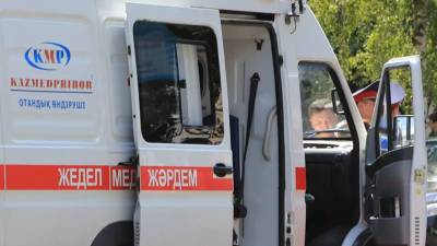 В результате взрыва метана в шахте в Казахстане погибли шесть человек