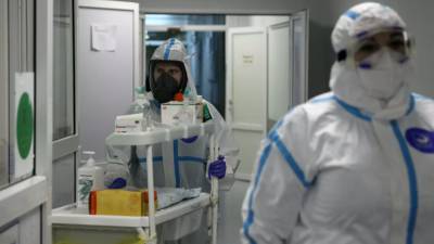 В России за сутки скончались 1179 пациентов с коронавирусом