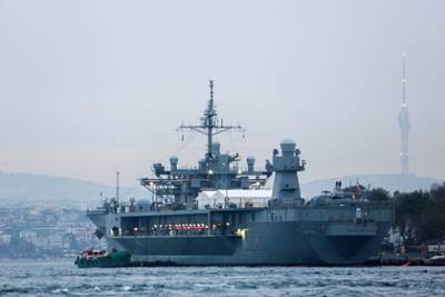 Шойгу рассказал об отслеживании кораблей США в Черном море