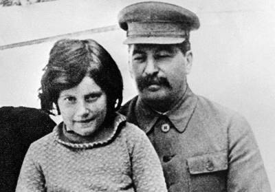 Почему дочь Сталина считала, что отец стал «русским» - Русская семерка