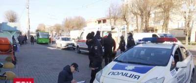 В Луцке полиция жестко задержала водителя маршрутки: разгорелся скандал