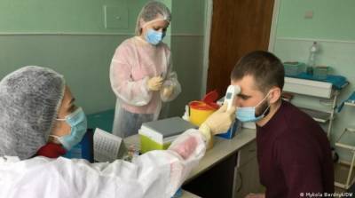 Вакцинация в Украине происходит алогично – эксперт