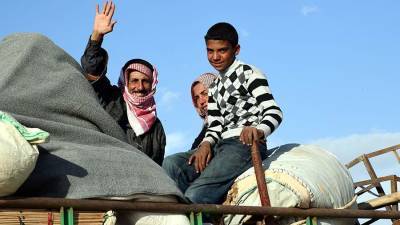 Лагеря для беженцев закрылись в сирийских провинциях Хама и Тартус