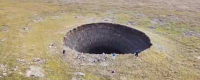 В Дании озадачены образованием кратеров на российском Севере