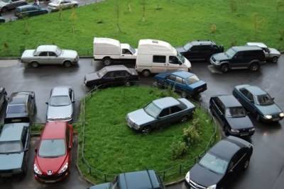 Депутаты костромской гордумы хотят штрафовать нарушителей норм парковки без предупреждений