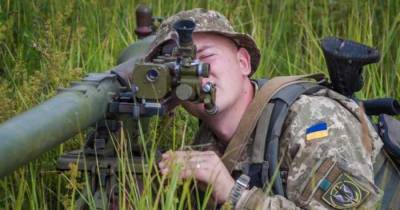 Украинские боевики четыре раза обстреляли ДНР из гранатометов