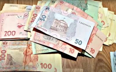 Минимальная пенсия в 7 800 гривен: тысячи украинцев получат солидную надбавку к выплатам – кого коснется