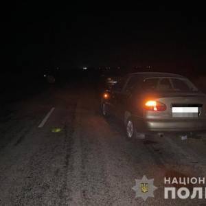 В Запорожской области водитель «Ланоса» сбил 19-летнего парня: он скончался в больнице. Фотофакт