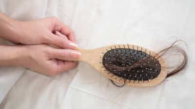 Выпадение волос и судороги: как определить дефицит магния без анализов