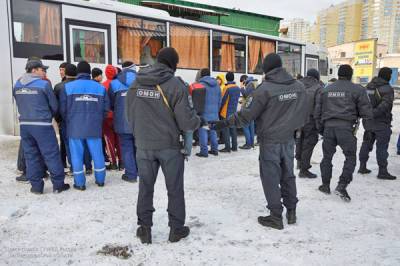 Екатеринбургская полиция устроила облаву на нелегальных мигрантов