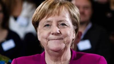 Меркель заявила, что после ухода с поста не намерена больше заниматься политикой