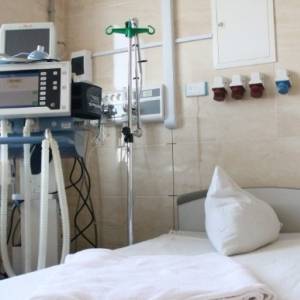 В больницах Запорожской области занято 72% коек с кислородом