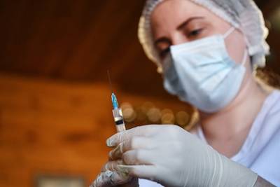 Вирусолог раскритиковал вакцину «ЭпиВак» для детей