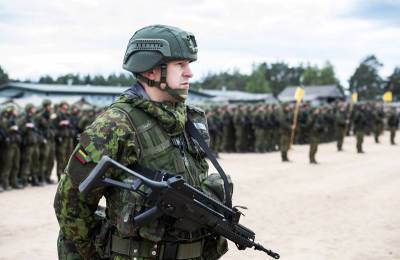 Литва направляет войска к белорусской границе