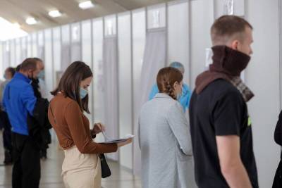 В Челябинской области вакцинировано 45,2% взрослого населения