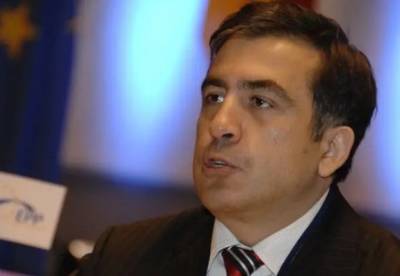 Саакашвили в тюрьме принял причастие и исповедался