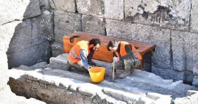 Игра "престолов". Археологи нашли необычные туалеты возрастом 2000 лет (фото) - focus.ua - Украина - Турция - Рим