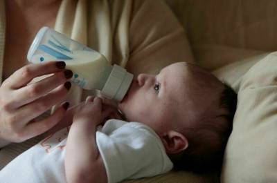 В России хотят продлить разрешение на ввоз сыворотки для детского питания из санкционных стран